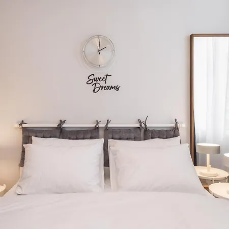 Appartement Elegant For 2 - Valdemara St
