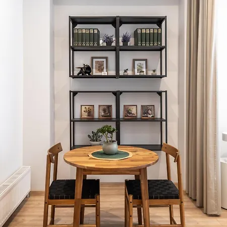 Elegant For 2 - Valdemara St Appartement *